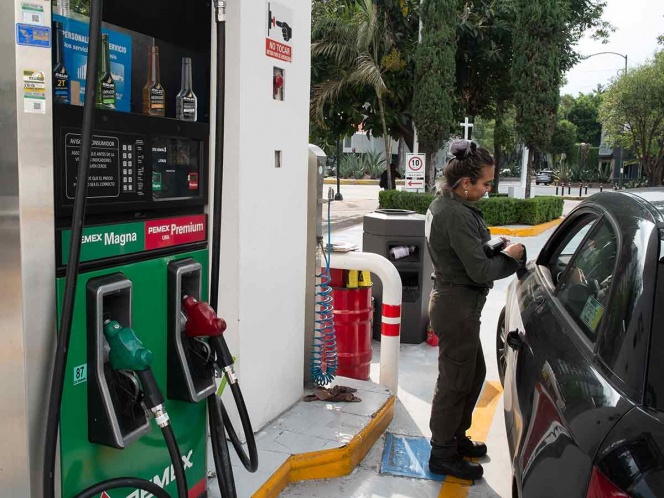 Hacienda anuncia estímulos fiscales para gasolinas y diésel