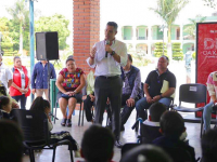 Entrega Alejandro Murat apoyos al Centro de Atención Múltiple de Santa María Coyotepec