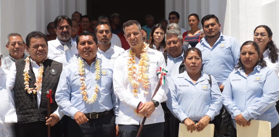 Entrega AMH obras de infraestructura social, educativa y de salvaguarda del patrimonio histórico en San Agustín Etla