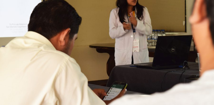 Imparte Coesida taller de “Prevención y detección del VIH”