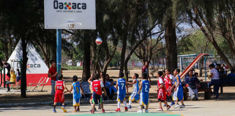 Contribuye Administración con activación física de población oaxaqueña