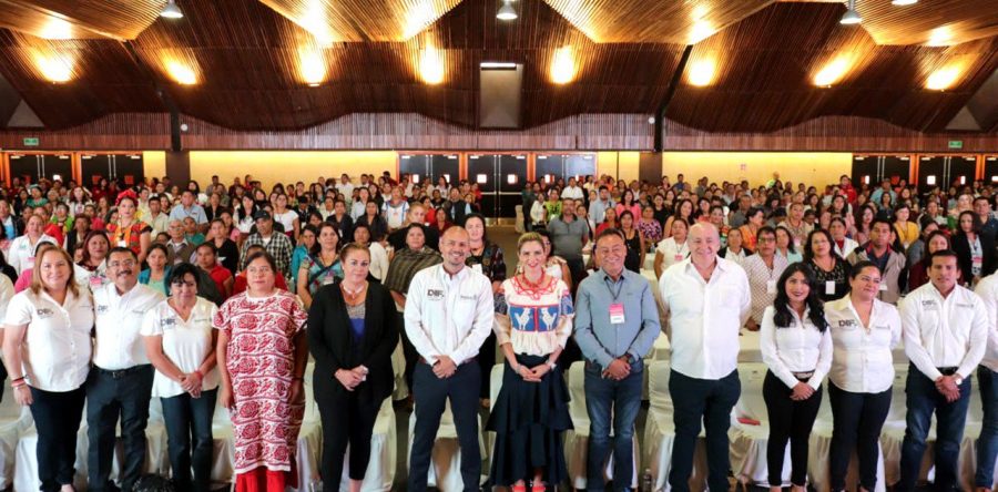 Ivette Morán de Murat encabeza 3ª Reunión con Presidentas y Presidentes DIF Municipales