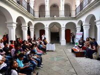 Presenta Seculta libro en español y zapoteco istmeño