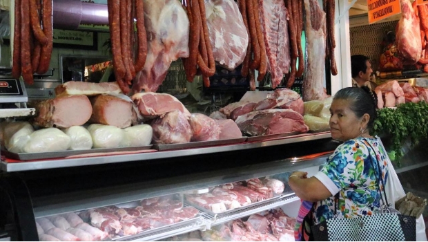 Inflación en febrero llegó a su menor nivel en 26 meses