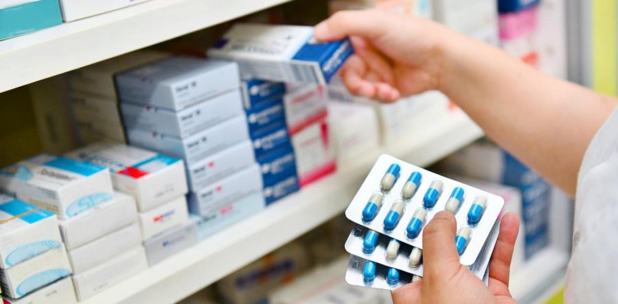 Concentraron 10 empresas la venta de medicinas al sector salud, revela Hacienda