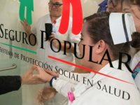 Senado solicita a la FGR informe sobre desvíos en Seguro Popular