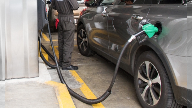 Gobierno de AMLO presenta las 10 estaciones de servicio donde venden la gasolina cara