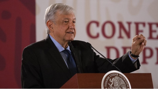 AMLO recomienda a tribunales de los estados revelarse contra gobernadores