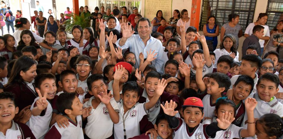 Escuelas, una prioridad para el Gobierno de Oaxaca de Juárez: Oswaldo García Jarquín