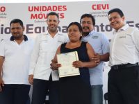 Fortalece Gobierno de Oaxaca  conectividad, educación e infraestructura social de Santos Reyes Nopala