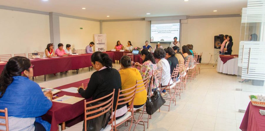 Capacita IEEPO a supervisoras de educación inicial y preescolar