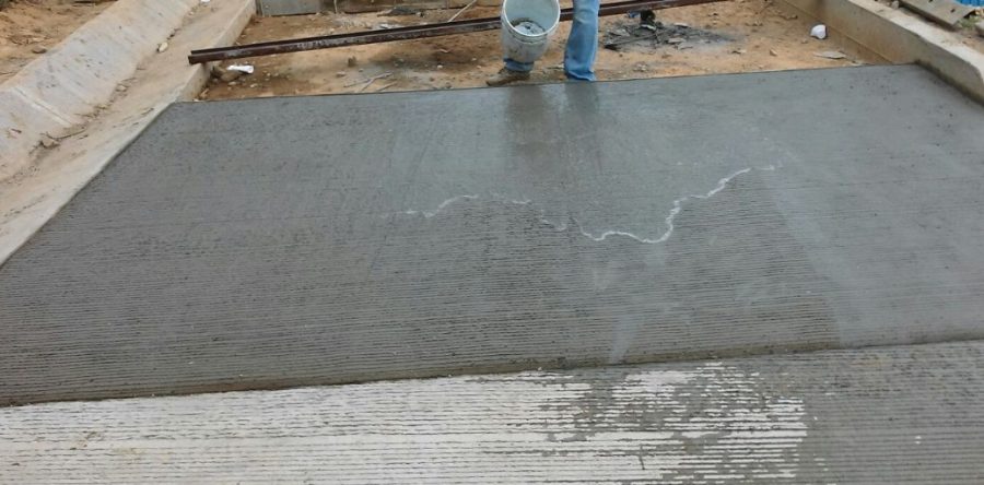 Entrega Sinfra dos electrificaciones y una pavimentación en la Costa, Mixteca y Cañada