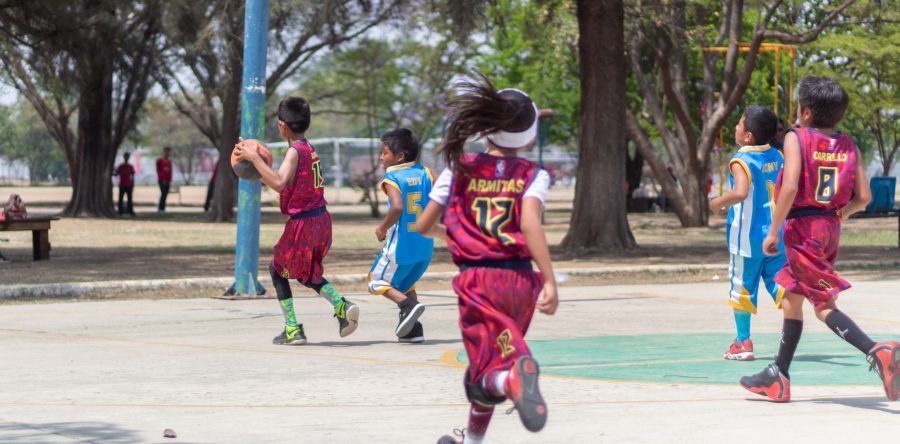 Festejan a niñas y niños con deporte y sana convivencia