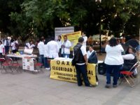 Exigen trabajadores de Prospera ser recontratados