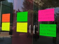 En condiciones  deplorables trabajan en la Semovi; hay un baño para 45 empleados