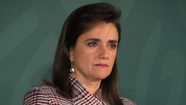 Trabajadores y patrones son tratados de la misma manera en materia fiscal: Margarita Ríos-Farjat, titular del SAT