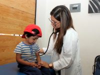 Acerca Gobierno capitalino oportunidades de bienestar en San Juan Chapultepec