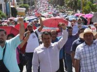 ¡El viejo nos ha fallado!, se queja Erangelio Mendoza: Alfredo Martínez de Aguilar