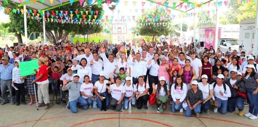 Ivette Morán de Murat continúa llevando la caravana DIF por las 13 agencias capitalinas