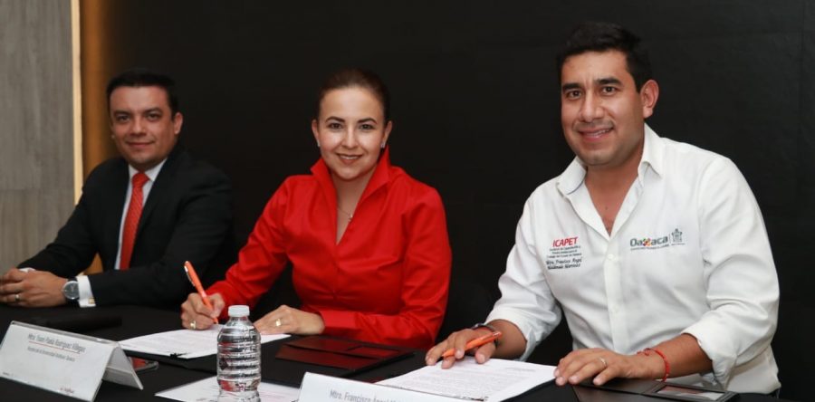 Firman Icapet y Universidad Anáhuac convenio de colaboración para capacitación