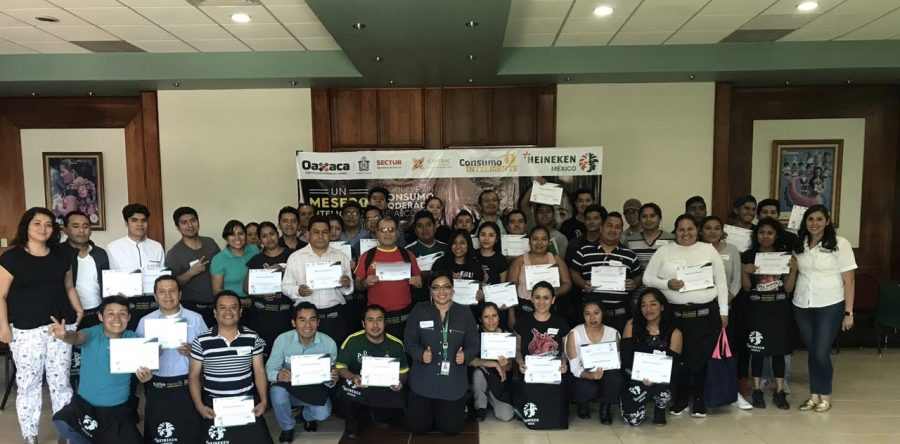 Brinda Sectur capacitación “Mesero Inteligente”