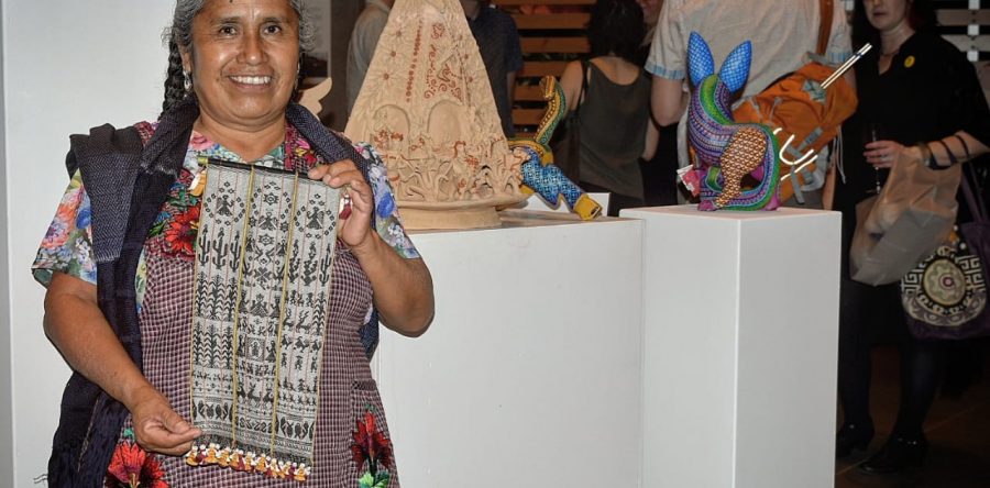 Seis artesanos oaxaqueños conquistan Vancouver