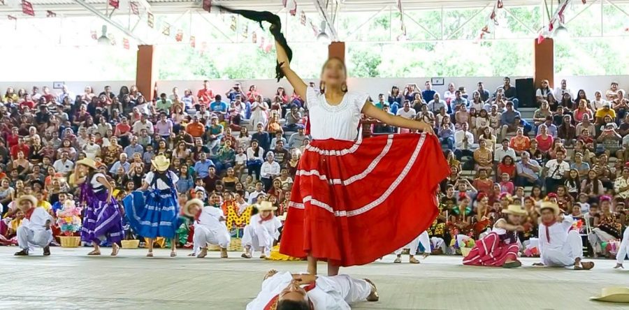 Felicita IEEPO a Escuela Secundaria Técnica no. 1 por su 85 Aniversario