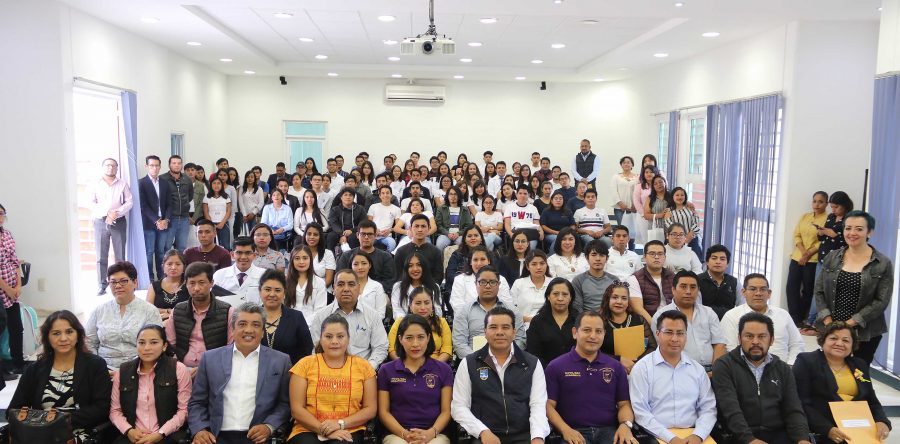 UABJO fomenta la internacionalización con intercambios académicos