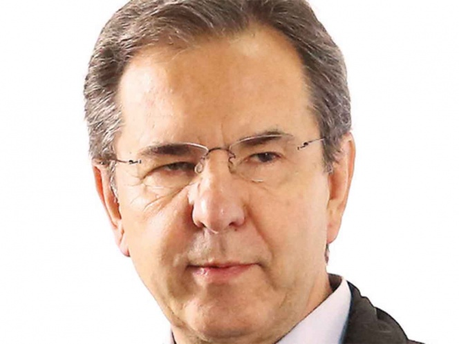 Que siempre no. Los niños no podrán usar faldas: SEP
