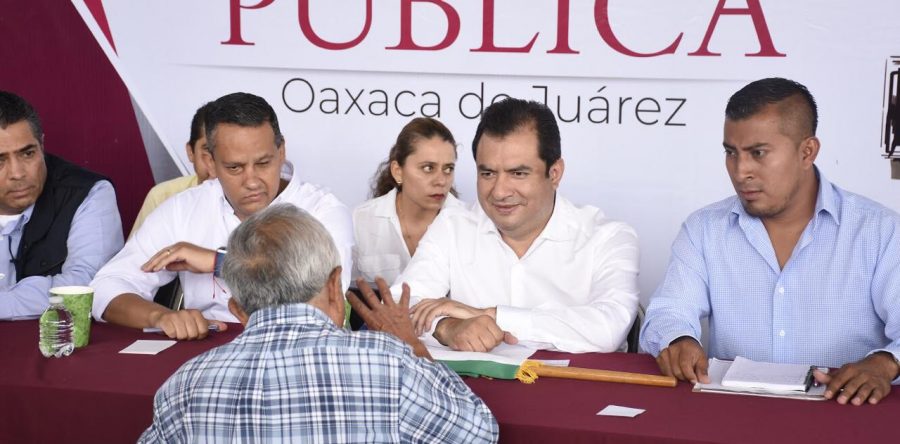 Oswaldo García refrenda un gobierno abierto  en audiencia pública de San Juan Chapultepec