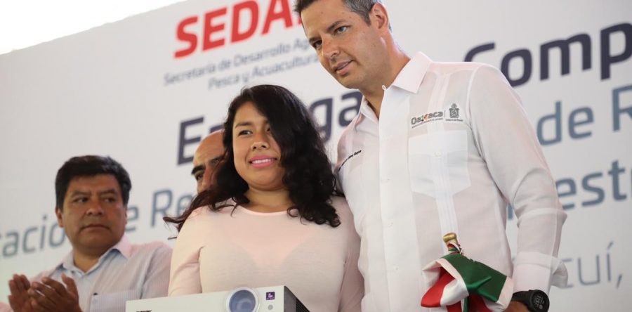 Con 15 mdp, gobierno de Alejandro Murat implementa Red Digital Alterna de Radiocomunicación en la Sierra Norte