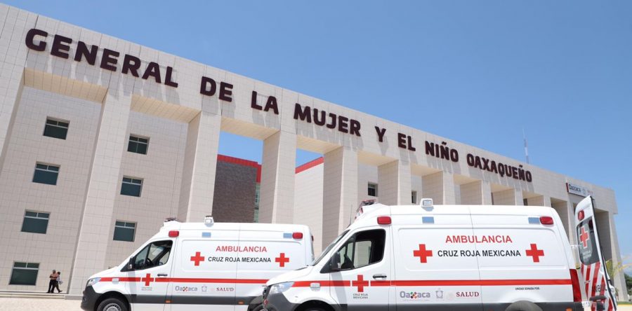 Entrega Alejandro Murat equipo e instrumental médico para fortalecer Programas Preventivos de Salud
