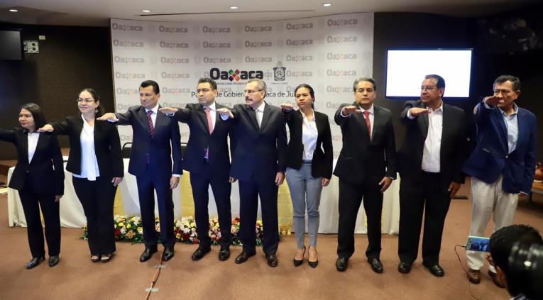 Cambios por ineptitud, soberbia y corrupción: Alfredo Martínez de Aguilar