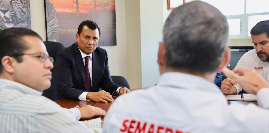 Asume Samuel Gurrión Matías la titularidad de la Semaedeso