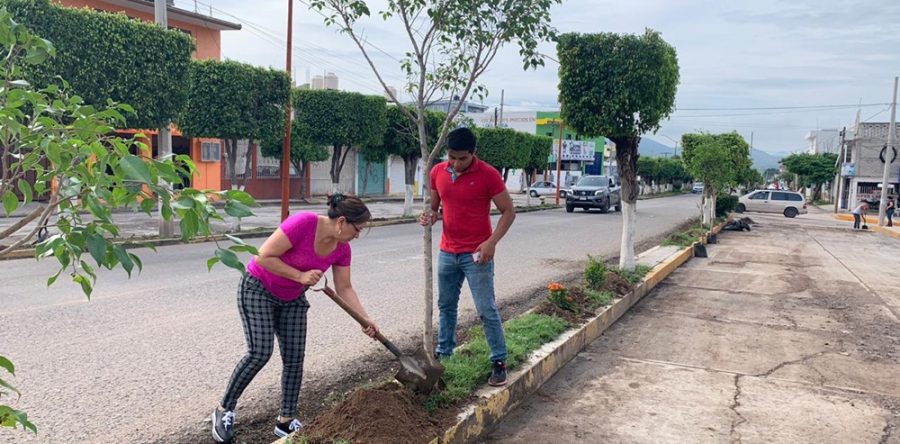 Gobiernos de Oaxaca y municipal impulsan  el Tequio por  Huajuapan de León