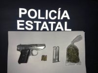 Detenida por la BOM, llevaba un arma, droga y dos radios