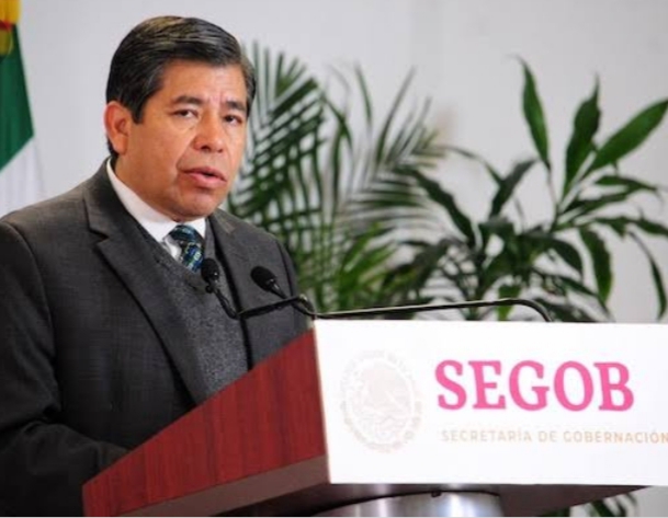 Renuncia Tonatiuh Guillén, titular del Instituto Nacional de Migración