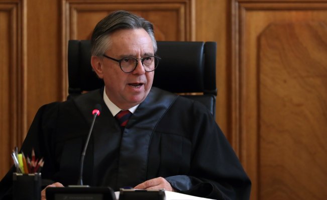 Medina Mora acusa calumnia con información “falsa y dolosa” tras versión de transferencia millonaria