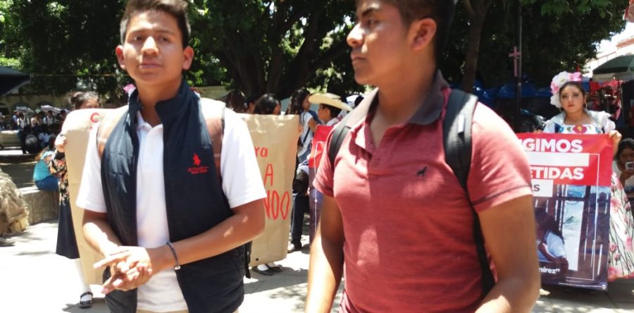 Deja AMLO sin becas “Benito Juárez” a preparatorianos