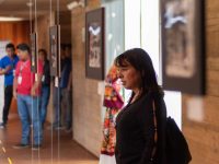 Inaugura AGEO muestra documental y fotográfica de historia de la Guelaguetza