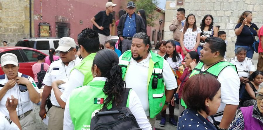 Atiende CEPCO a lesionados por explosión de cohetes en el Centro Histórico