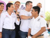 Cumple caravana DIF segundo día de actividades en la región de la costa