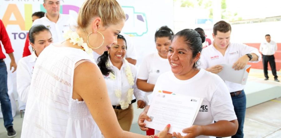 Arranca Caravana DIF su tercera etapa en la región de la costa oaxaqueña