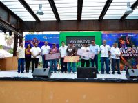 En la Feria del Mezcal, premian a ganadores de “La piña de maguey más pesada”