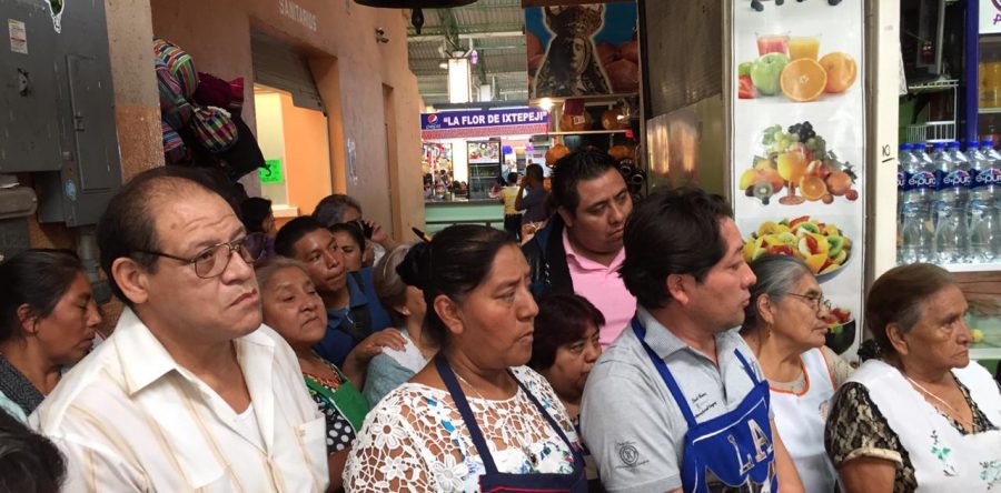 Actos de corrupción de funcionario municipal provoca cierre de Mercado 20 de Noviembre