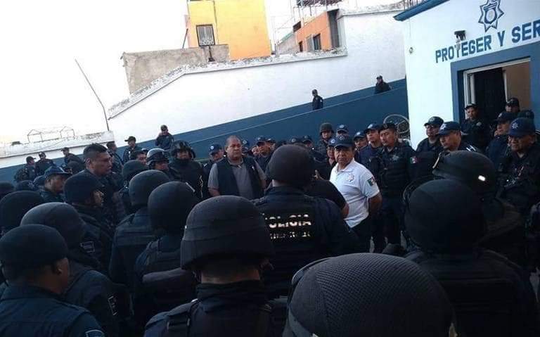 Nuevamente policías de Oaxaca de Juárez se van a paro