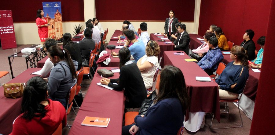 Gobierno capitalino abona a profesionalización de trabajadores del sector hotelero