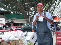Inicia Ayuntamiento capitalino regularización  de estibadores en la Central de Abasto