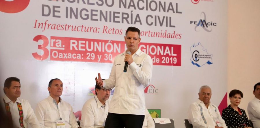 Gobierno de Oaxaca estrecha lazos de cooperación con ingenieros civiles