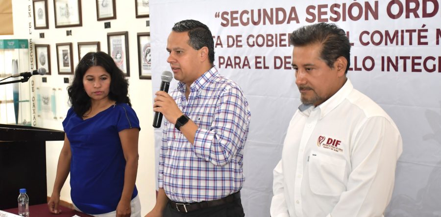 Trabaja DIF de Oaxaca de Juárez para  mejorar la atención a la población